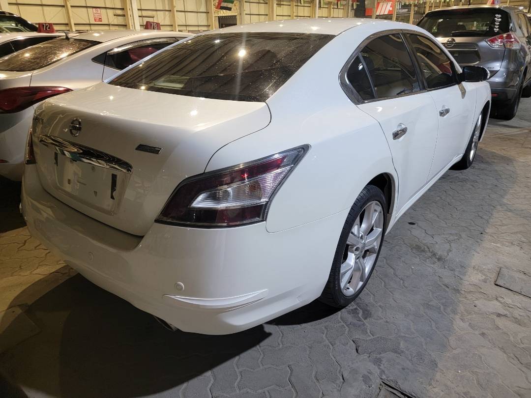 2014 NISSAN MAXIMA — 216643 KM — Lot 447304 — Main - Marhaba Auctions Used Cars - Image 4