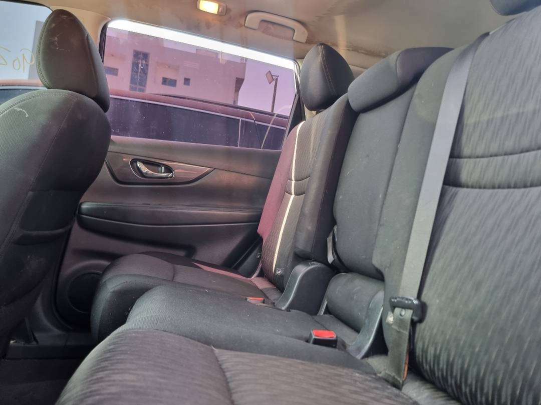 NISSAN ROGUE 2017 - Marhaba Auction Used Cars - Image 6