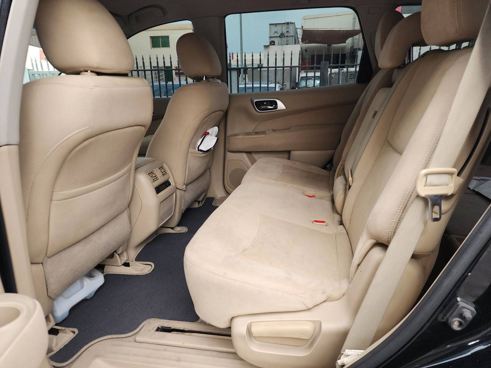 2014 NISSAN PATHFINDER — 181614 KM — Lot 638948 — Al Quoz - Marhaba Auctions Used Cars - Image 7