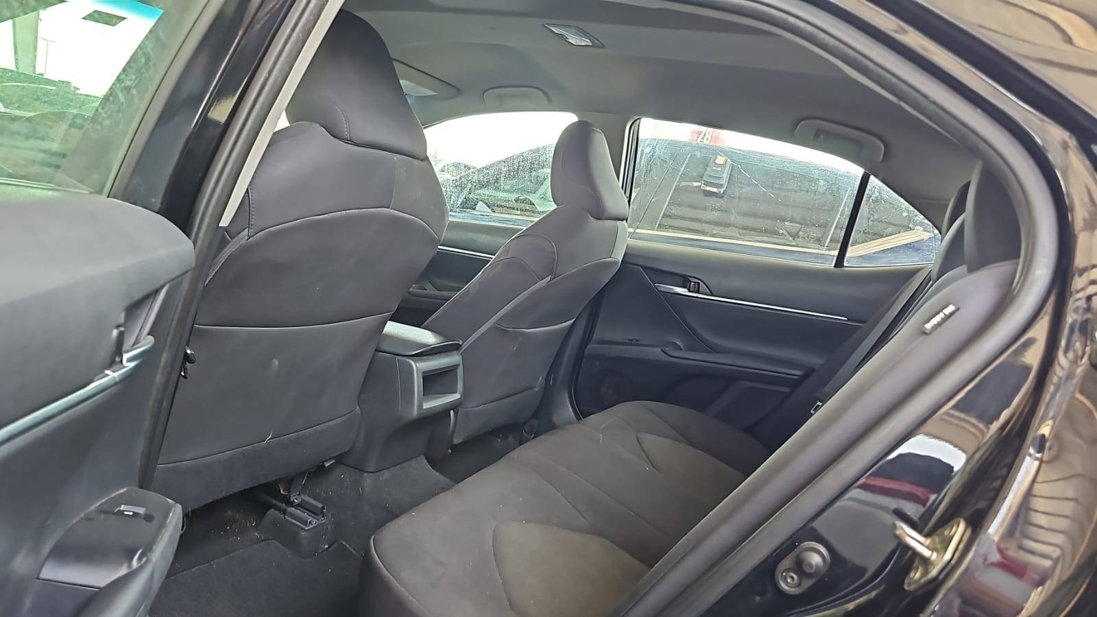 2018 TOYOTA CAMRY — 150132 Miles — Lot JU544473 — Souq - Marhaba Auctions Used Cars - Image 8