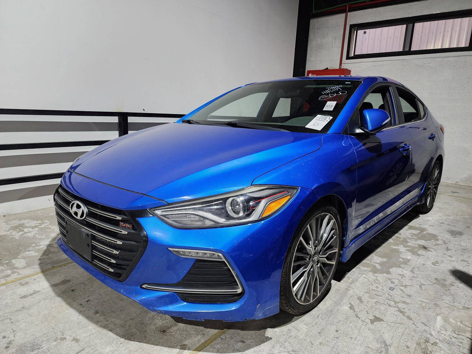 2017 HYUNDAI ELANTRA — 157896 Miles — Lot 1215700 — Al Quoz - Marhaba Auctions Used Cars - Image 3