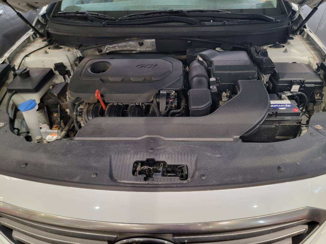 2015 HYUNDAI SONATA — 117702 Miles — Lot H205297 — Souq - Marhaba Auctions Used Cars - Image 11