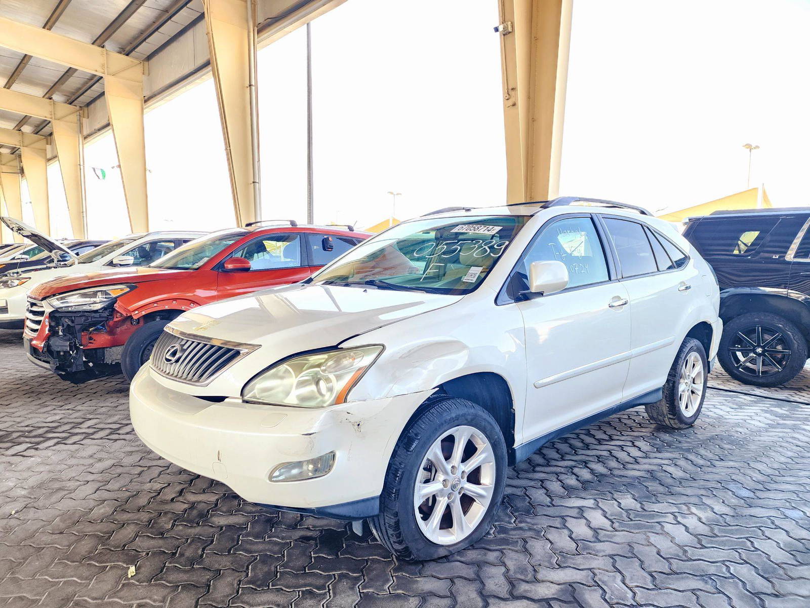 2008 LEXUS RX 350 — 194589 Miles — Lot 67058714 — Souq - Marhaba Auctions Used Cars - Image 5