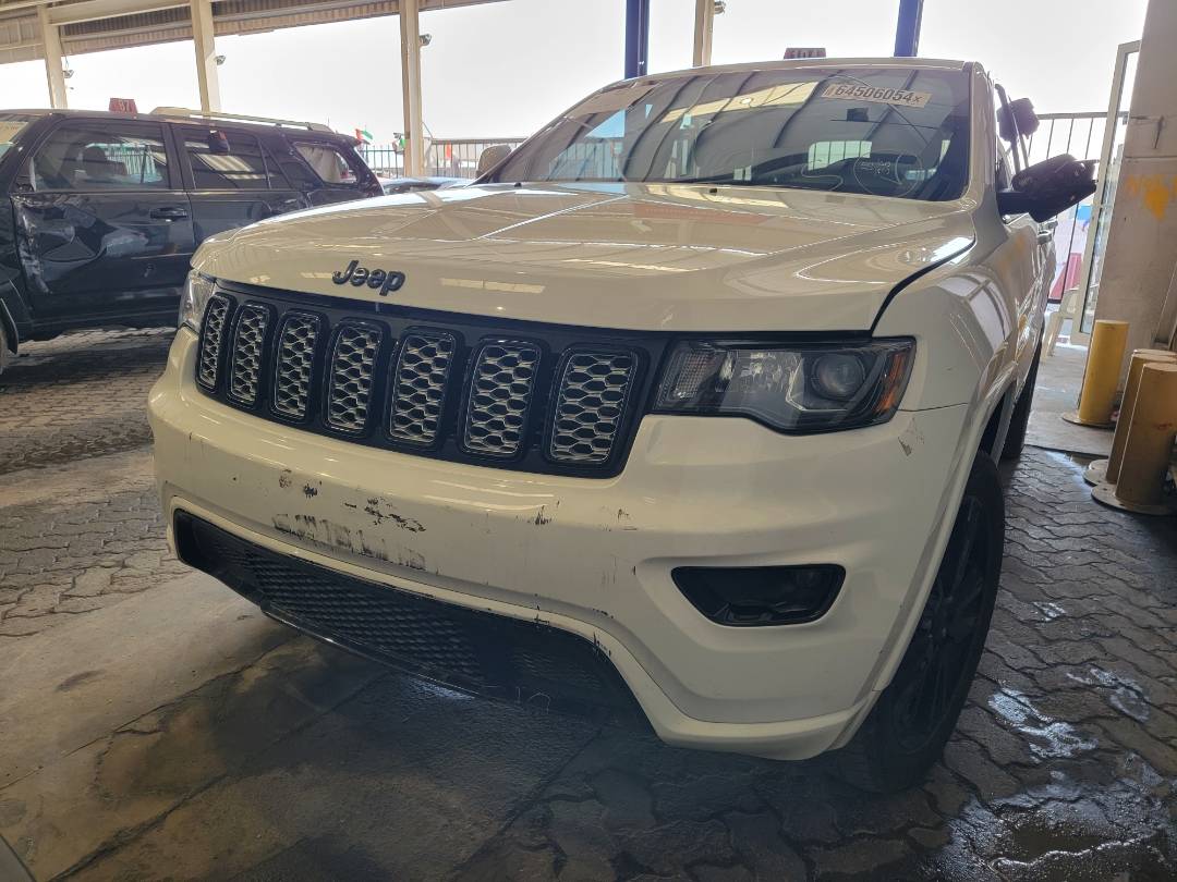 2018 JEEP Grand Cherokee — 125654 Miles — Lot JC123035 — Main - Marhaba Auctions Used Cars - Image 5