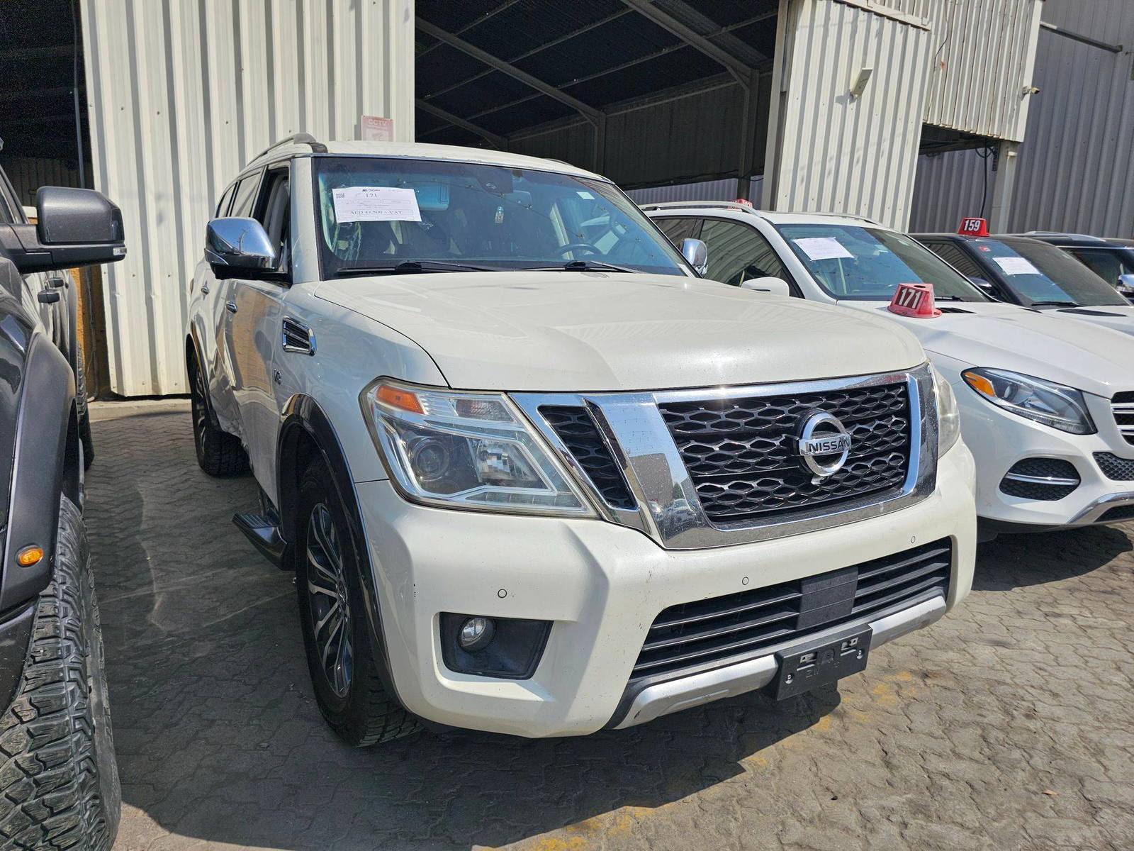 2017 NISSAN ARMADA — 155478 Miles — Lot 94833655 — Main - Marhaba Auctions Used Cars - Image 4