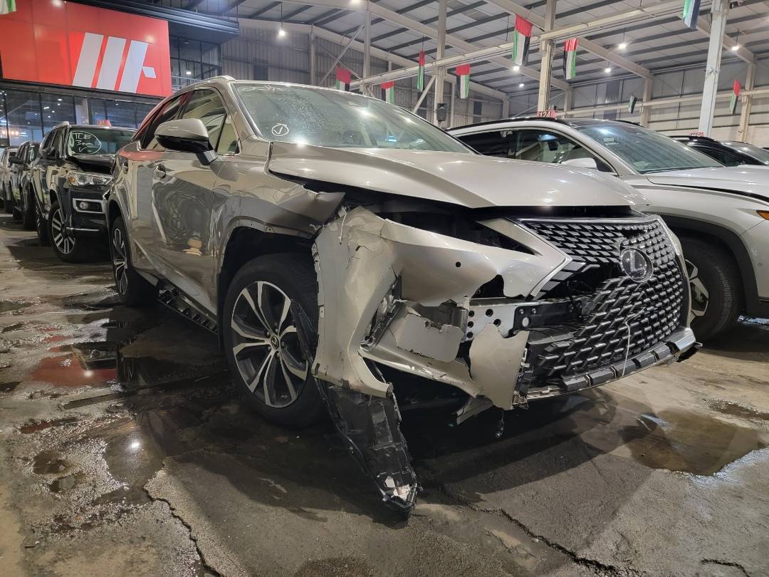 2022 LEXUS RX 350 — 21256 Miles — Lot 231464 — Souq - Marhaba Auctions Used Cars - Image 4