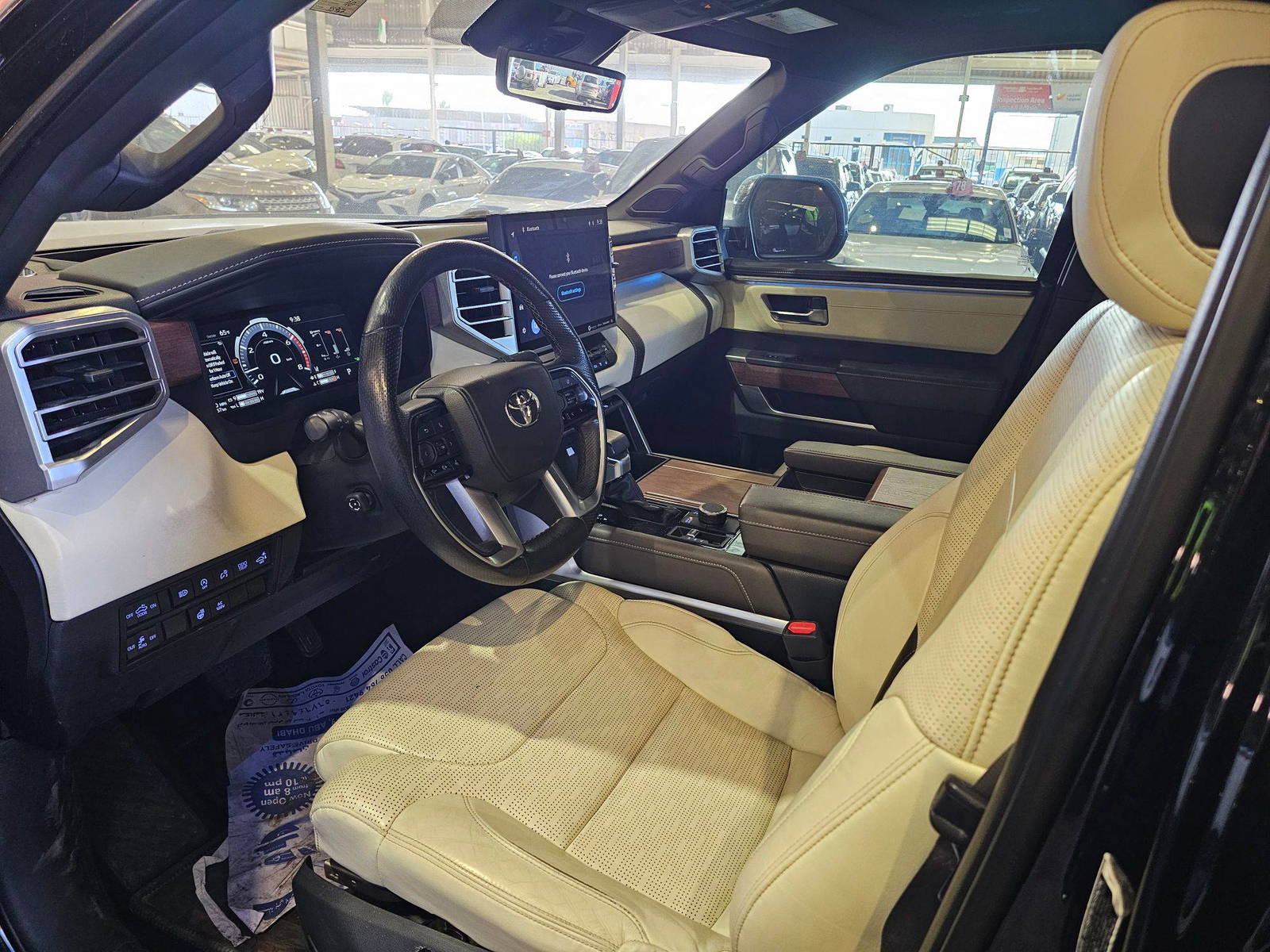 2022 TOYOTA TUNDRA — 55967 KM — Lot NX016154 — Main - Marhaba Auctions Used Cars - Image 8