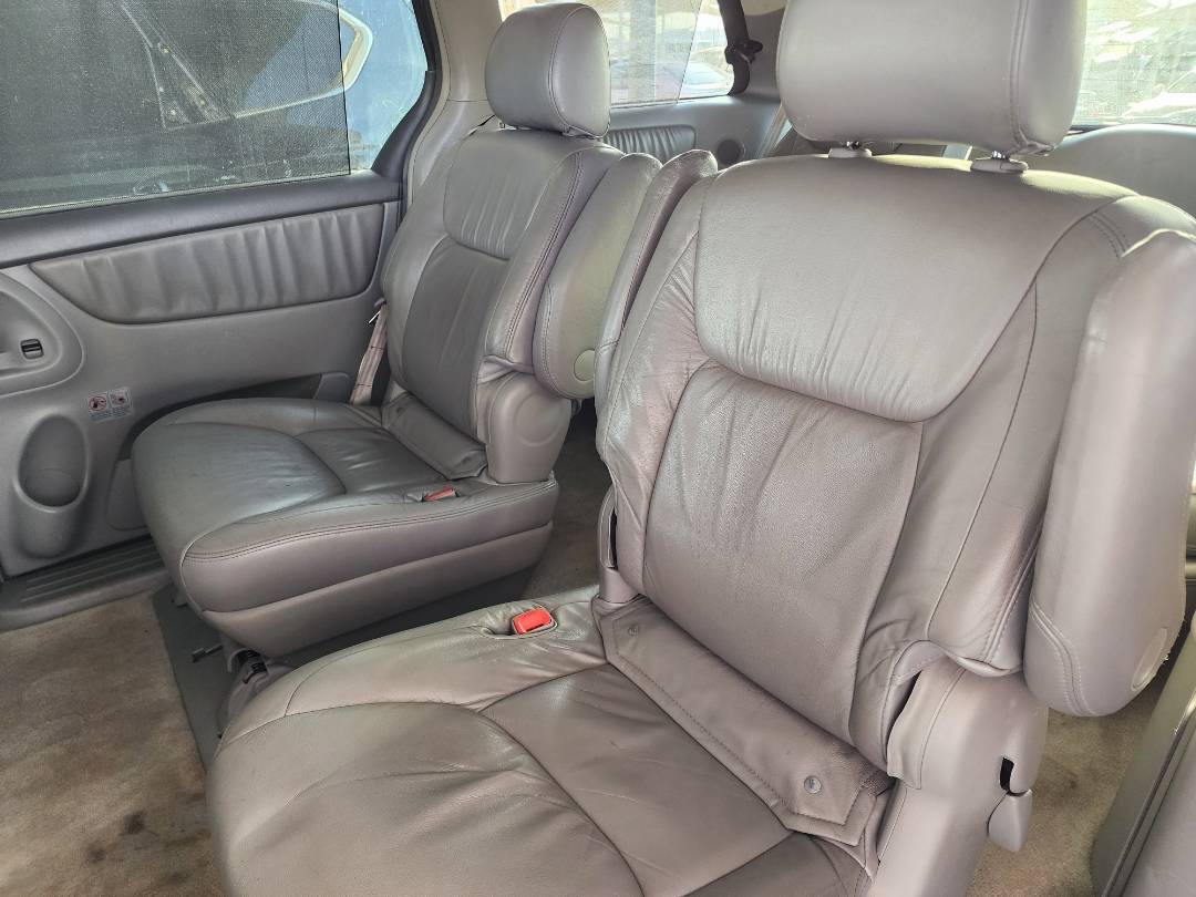 2007 TOYOTA SIENNA — 160725 Miles — Lot 38638443 - Marhaba Auctions Used Cars - Image 9