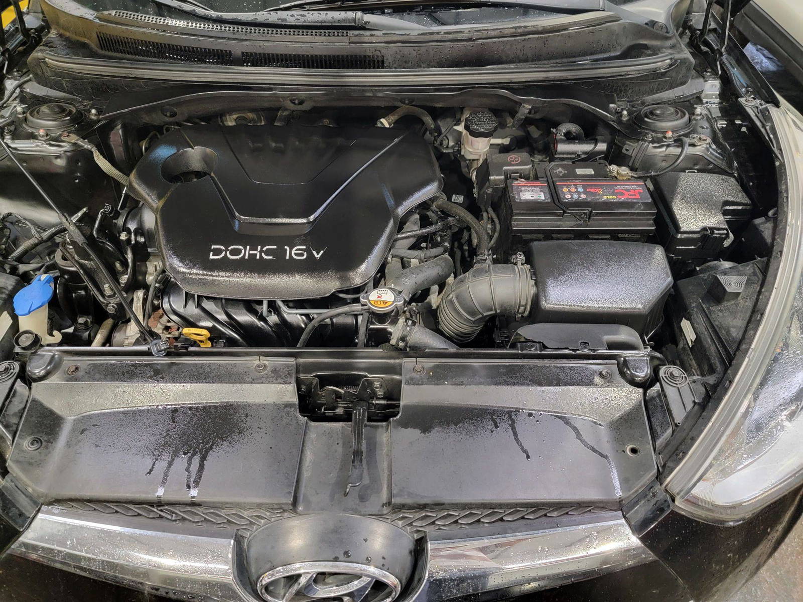 HYUNDAI VELOSTER 2013 - Marhaba Auction Used Cars - Image 10