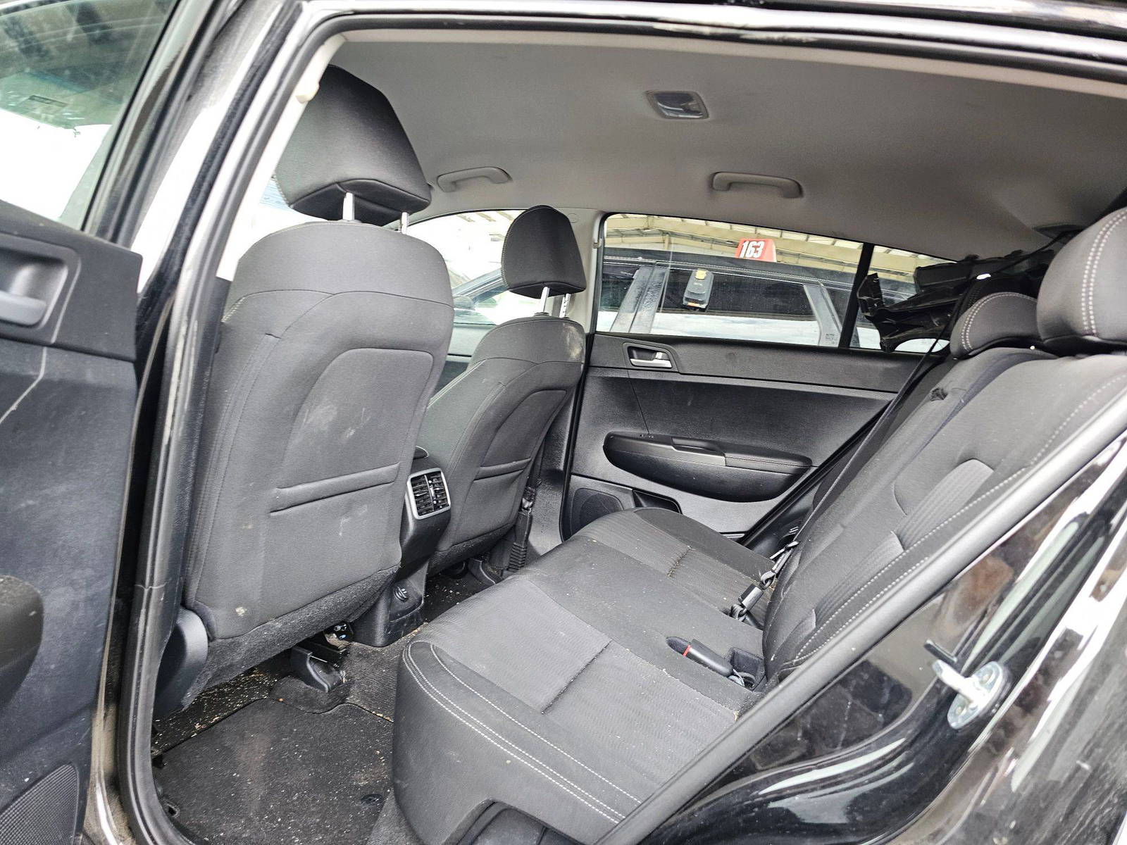 KIA SPORTAGE 2022 - Marhaba Auction Used Cars - Image 5