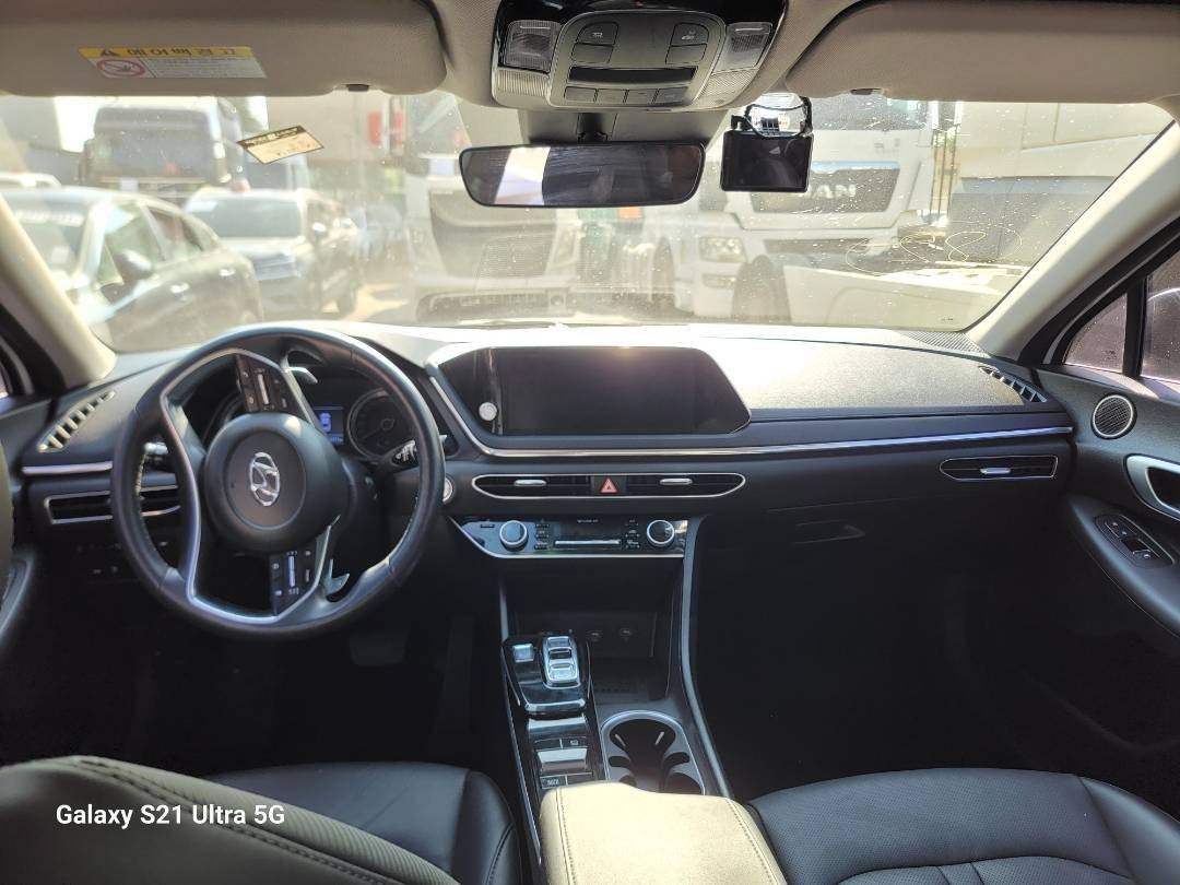 2020 HYUNDAI SONATA — 83371 KM — Lot LA009264 — Main - Marhaba Auctions Used Cars - Image 8