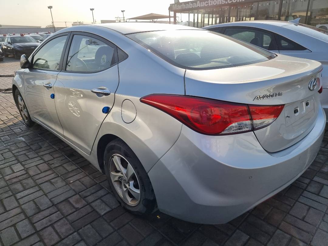 2011 HYUNDAI AVANTE — 243219 KM — Lot 125487 — Ind. 12 - Marhaba Auctions Used Cars - Image 5