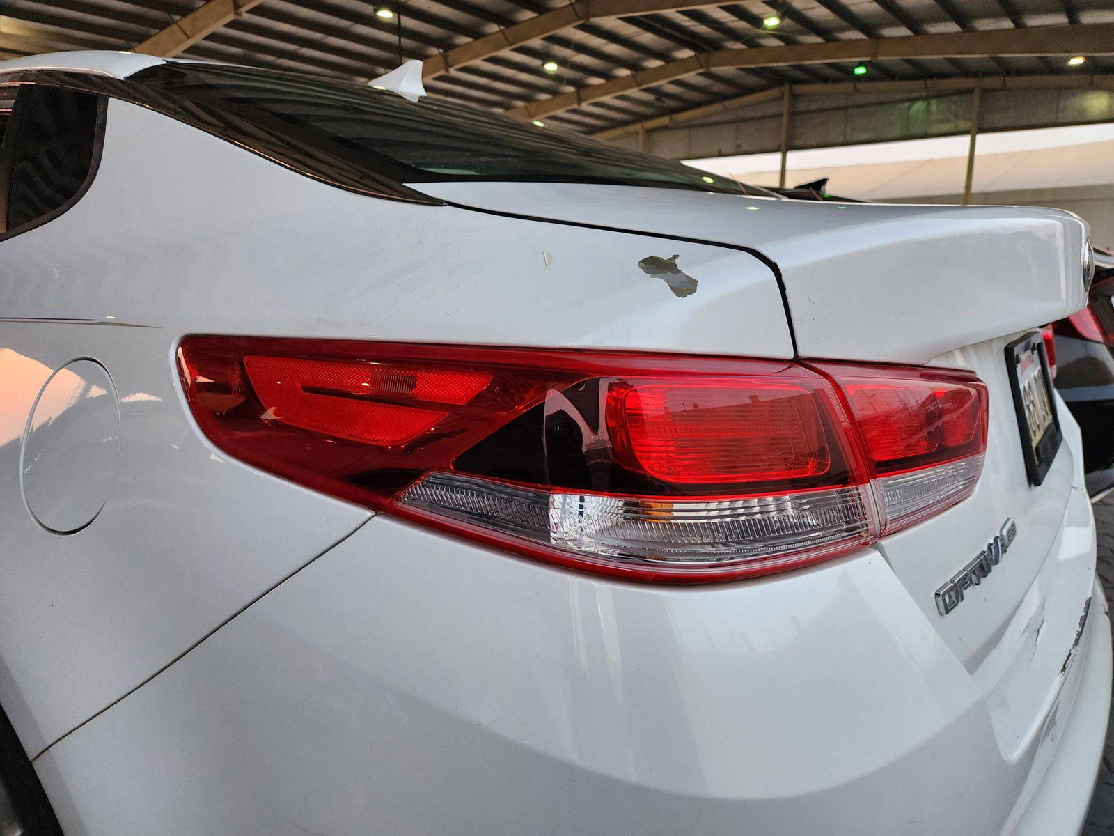 2016 KIA OPTIMA — Lot 39228 — Souq - Marhaba Auctions Used Cars - Image 11