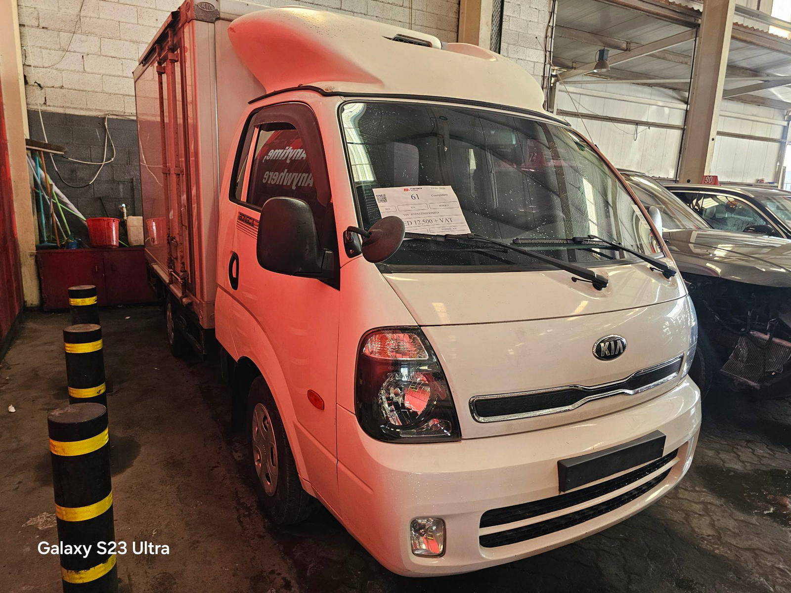 2015 KIA BONGO 3 — 226182 KM — Lot FK948314 — Main - Marhaba Auctions Used Cars - Image 4