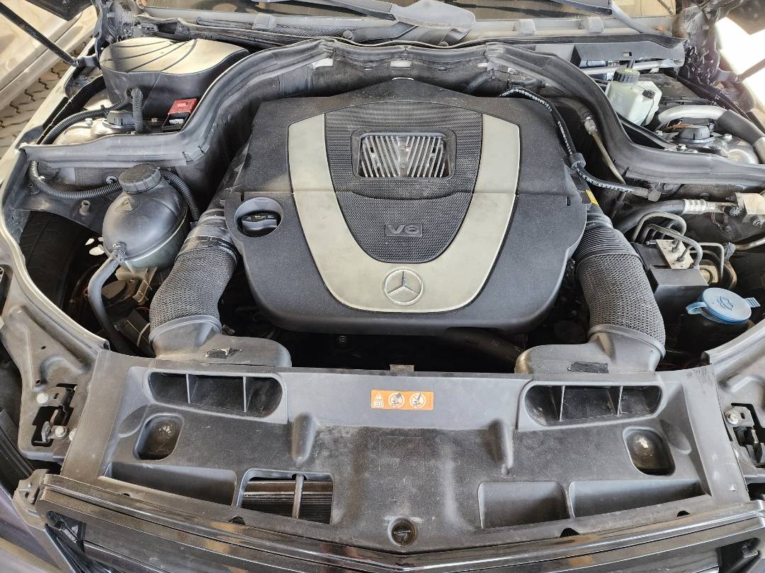 2010 MERCEDES BENZ C300 — 172283 Miles — Lot 38686223 - Marhaba Auctions Used Cars - Image 3