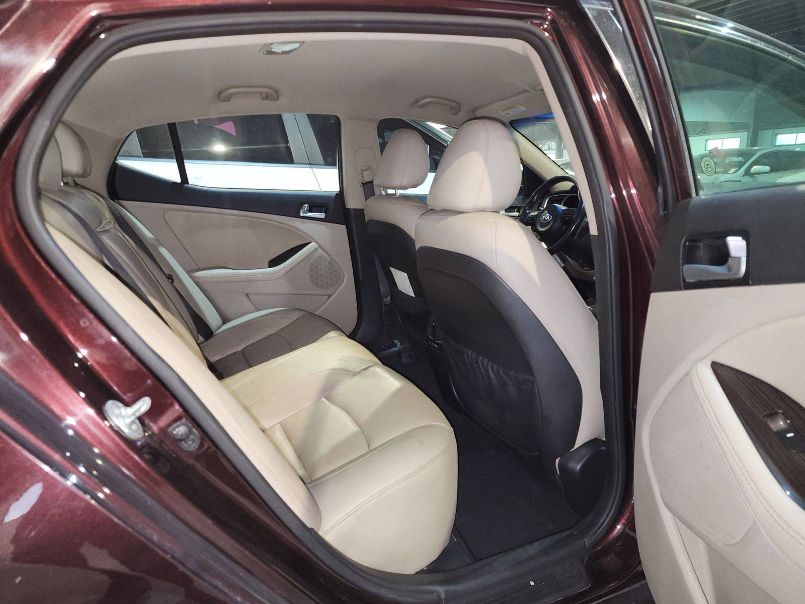 2015 KIA OPTIMA — 180878 Miles — Lot 466902 — Al Quoz - Marhaba Auctions Used Cars - Image 8