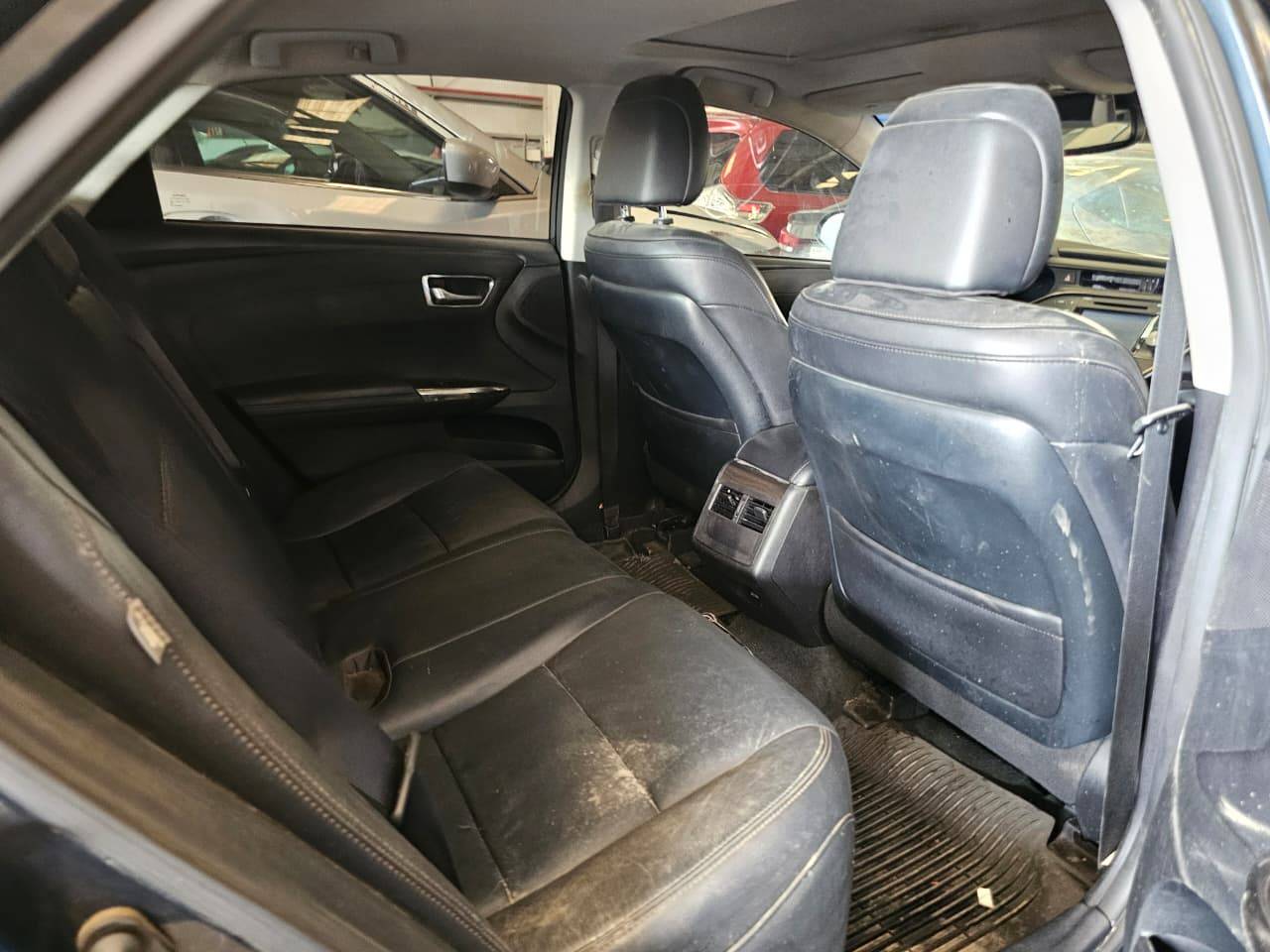TOYOTA AVALON 2017 - Marhaba Auction Used Cars - Image 7