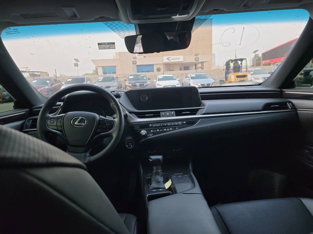 2021 LEXUS ES 300H — 92338 Miles — Lot 013095 — Main - Marhaba Auctions Used Cars - Image 7