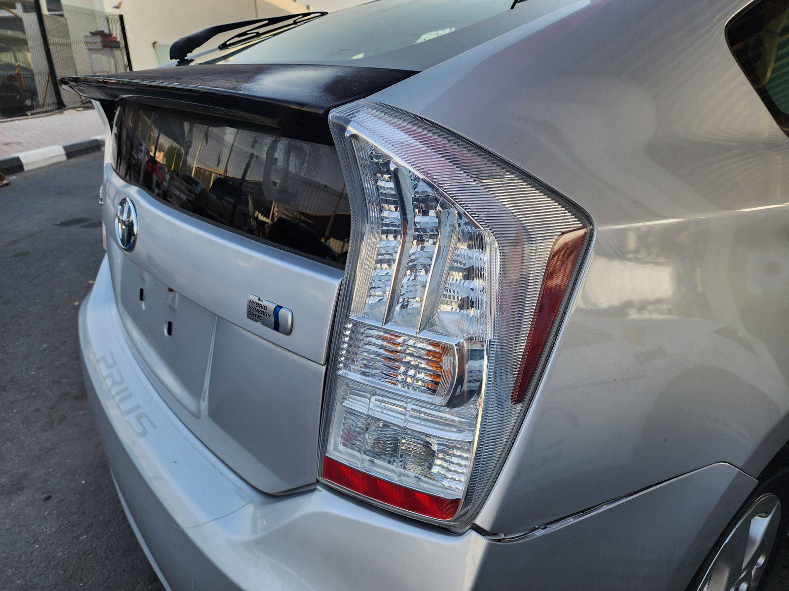 2011 TOYOTA PRIUS — 315340 Miles — Lot 38775852 — Souq - Marhaba Auctions Used Cars - Image 6