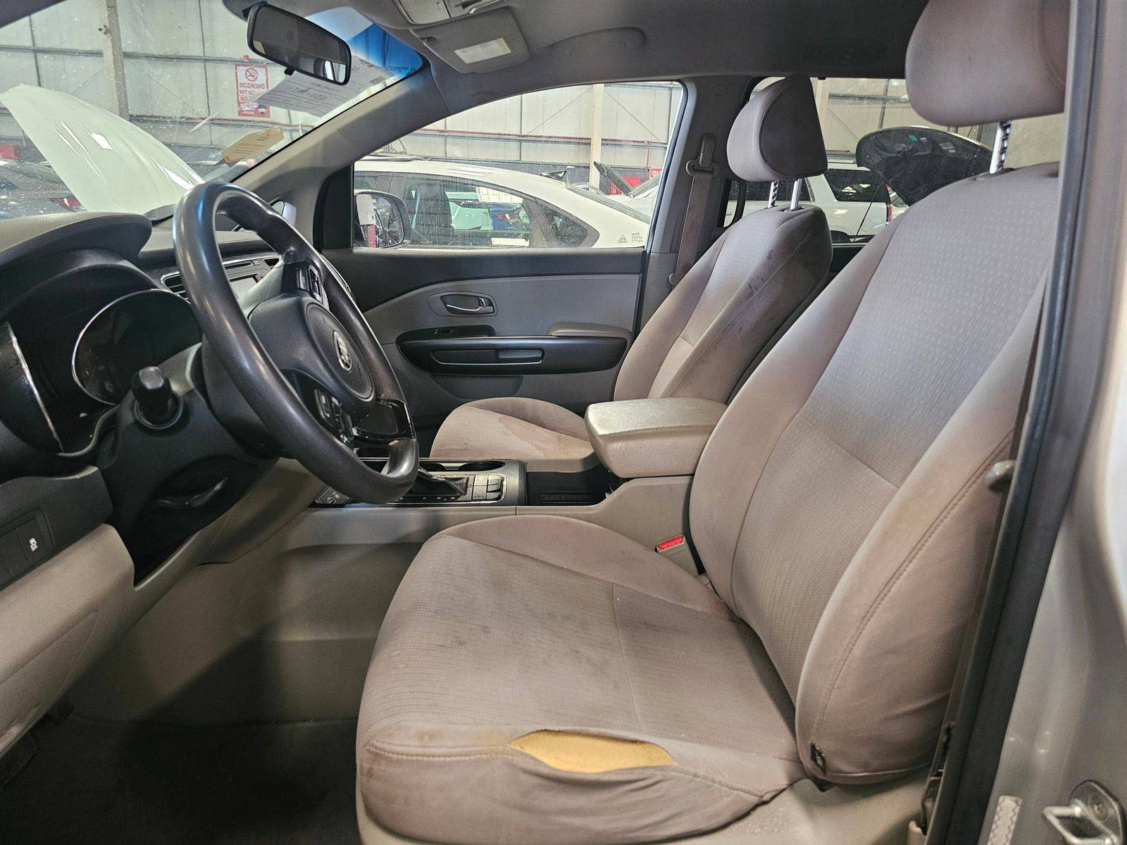 KIA SEDONA 2016 - Marhaba Auction Used Cars - Image 9