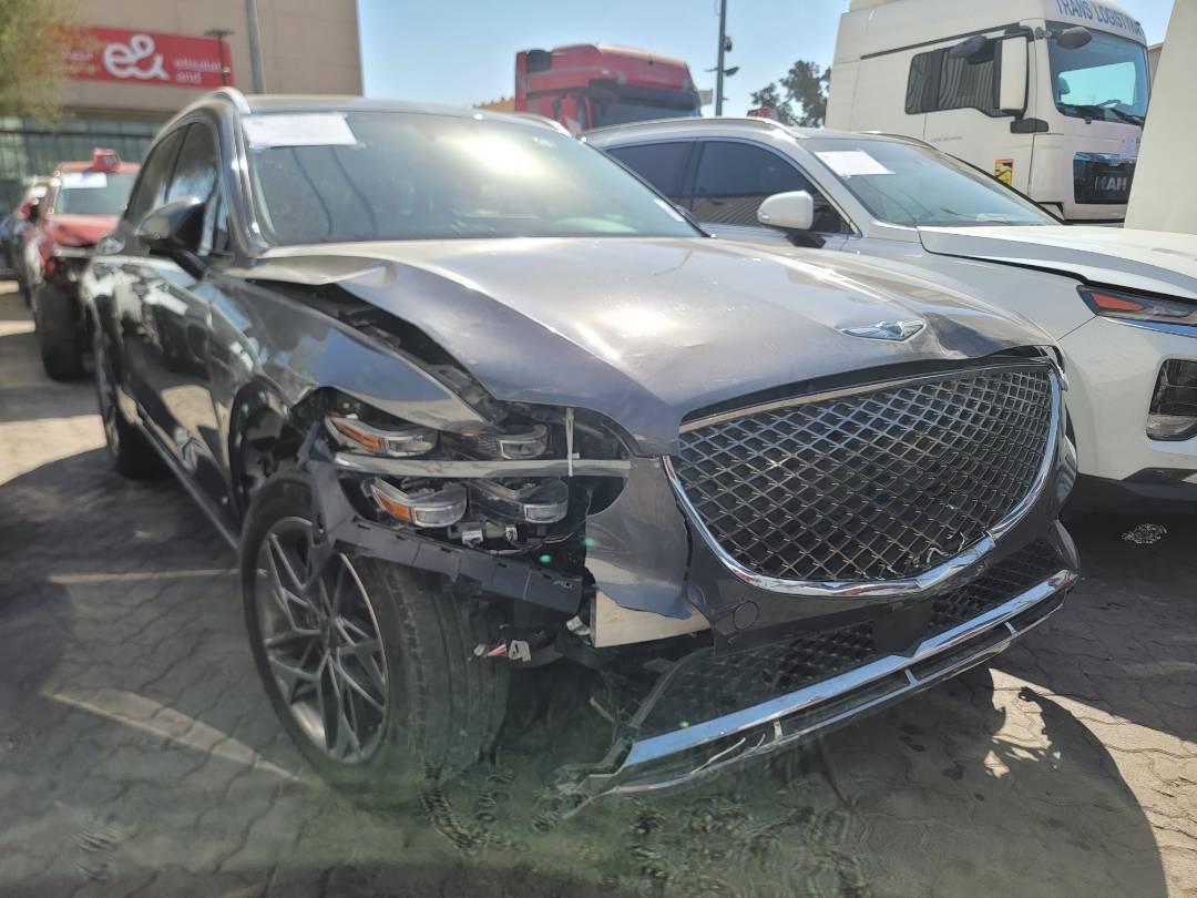 2022 GENESIS GV70 — 20985 Miles — Lot 073892 — Main - Marhaba Auctions Used Cars - Image 4