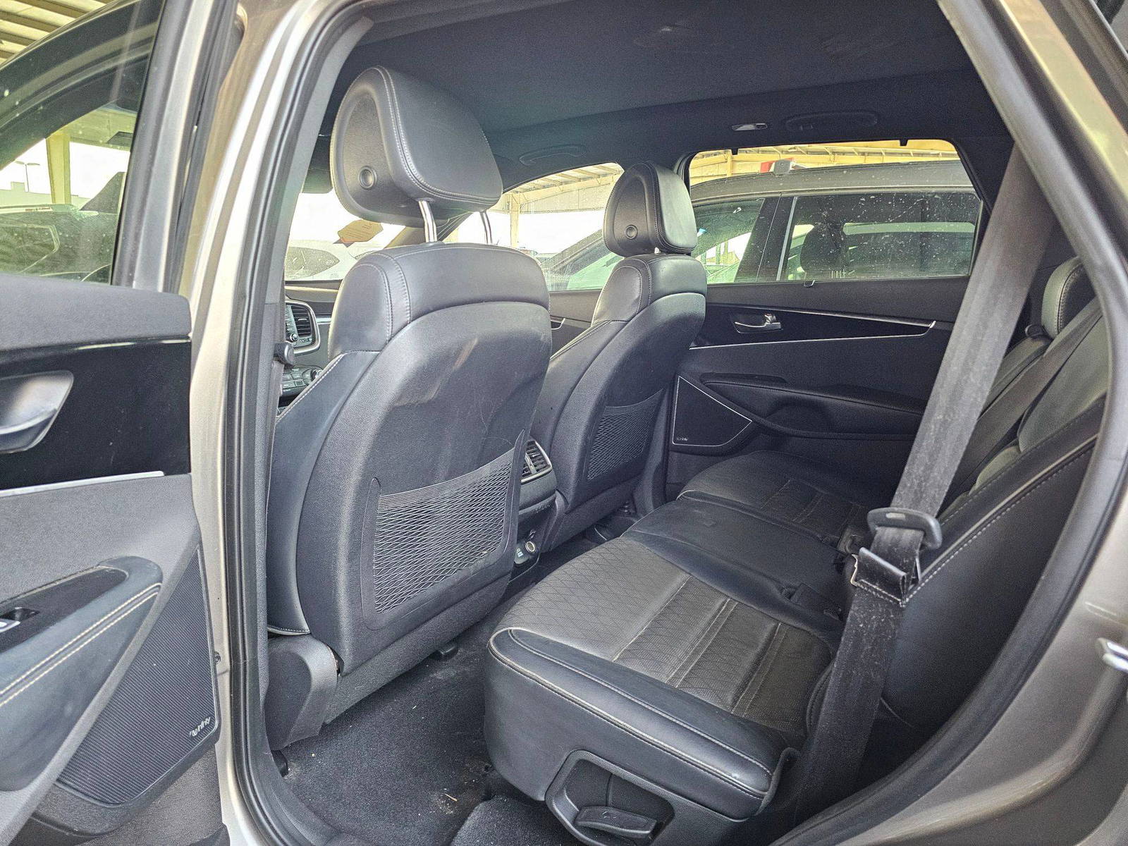 2016 KIA SORENTO — 158411 Miles — Lot XGG007890 — Main - Marhaba Auctions Used Cars - Image 6