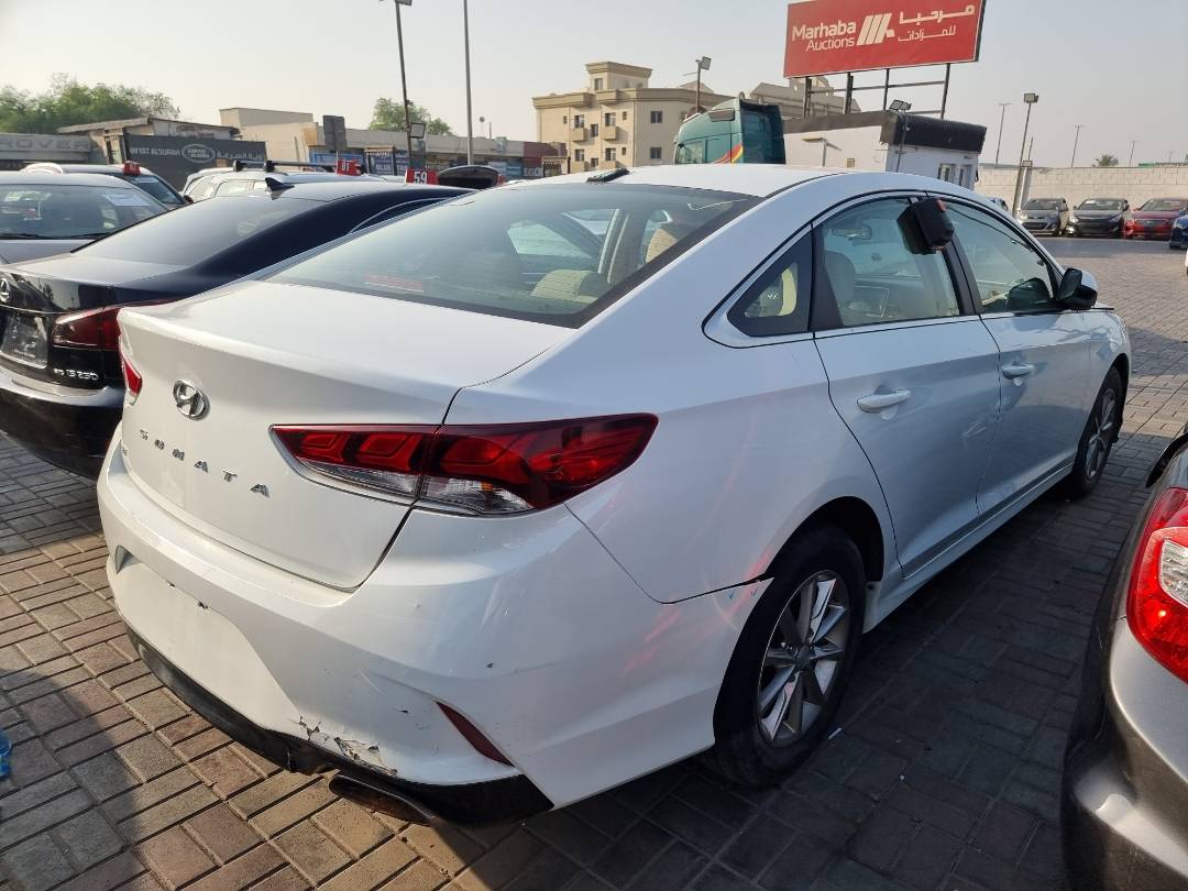 2018 HYUNDAI SONATA — 45448 Miles — Lot 215487 — Ind. 12 - Marhaba Auctions Used Cars - Image 4