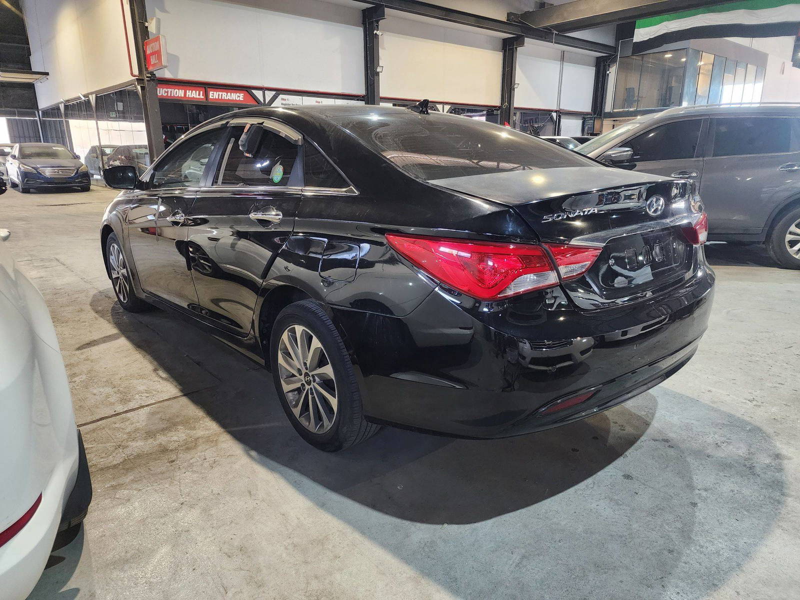 2014 HYUNDAI SONATA — 210774 KM — Lot 655199 — Al Quoz - Marhaba Auctions Used Cars - Image 6
