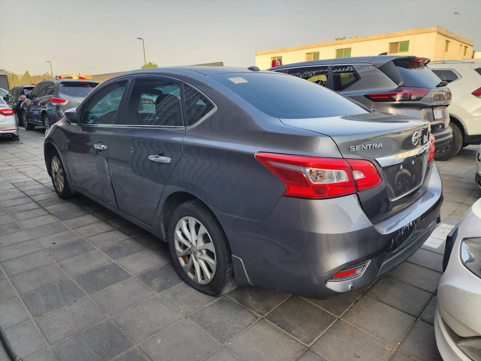 2018 NISSAN SENTRA — 191575 Miles — Lot 1194219 — Al Quoz - Marhaba Auctions Used Cars - Image 6