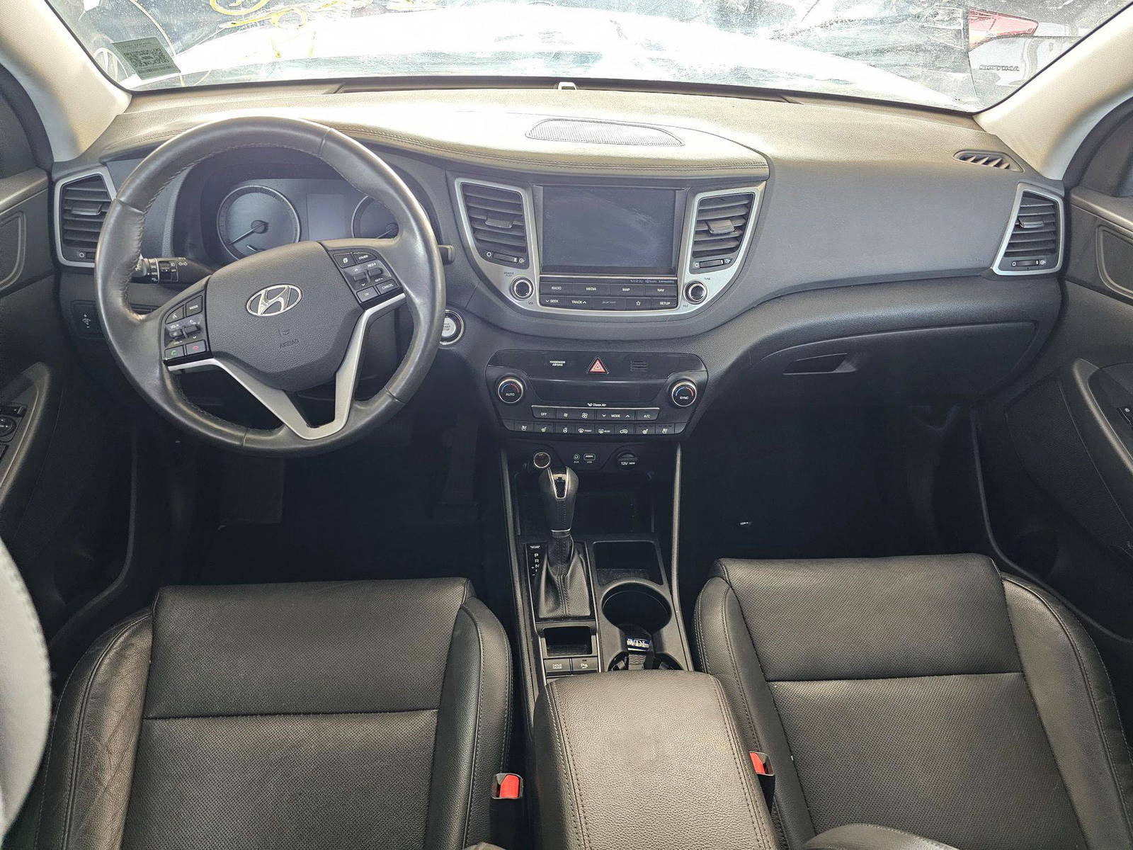 2018 HYUNDAI TUCSON — 96543 Miles — Lot 49649645 — Souq - Marhaba Auctions Used Cars - Image 7