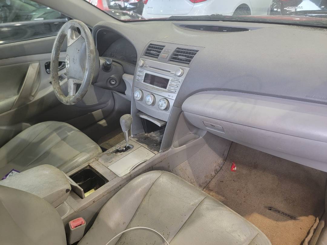 2010 TOYOTA CAMRY — 286863 Miles — Lot 74495913 - Marhaba Auctions Used Cars - Image 8