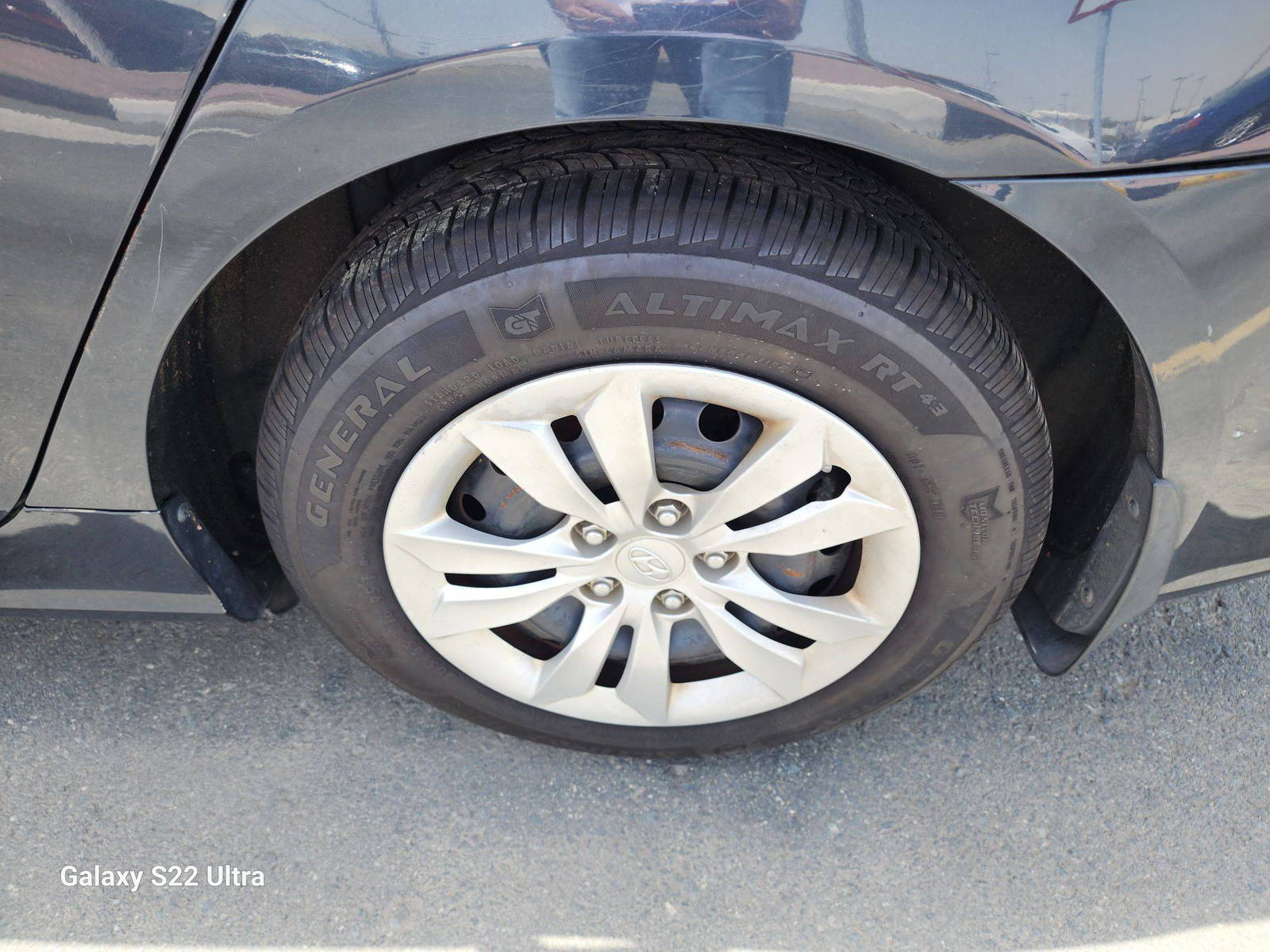2012 HYUNDAI SONATA — 137880 Miles — Lot 37007814 - Marhaba Auctions Used Cars - Image 5
