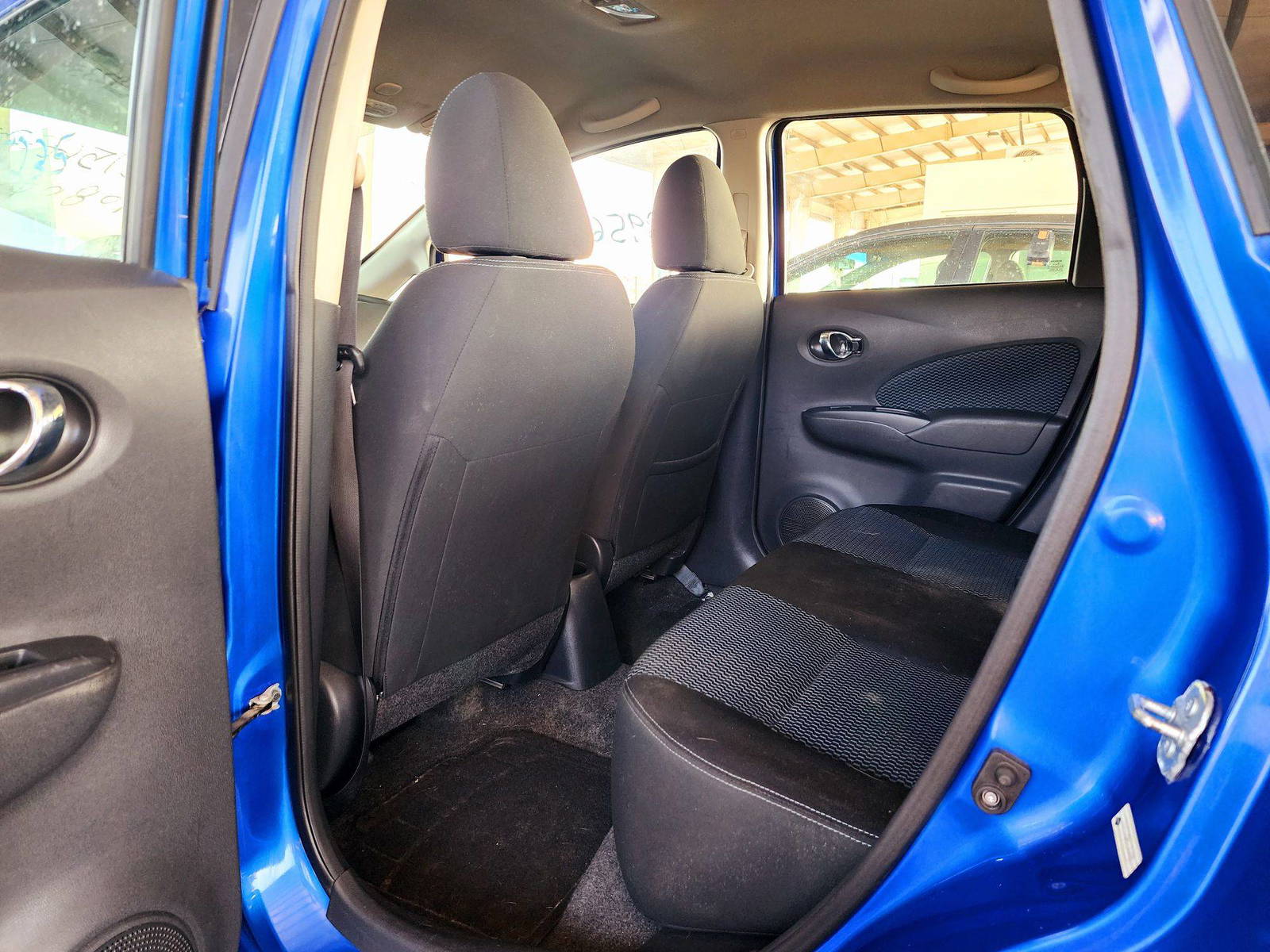 2016 NISSAN VERSA NOTE — 123059 Miles — Lot 6GL408005 — Souq - Marhaba Auctions Used Cars - Image 6