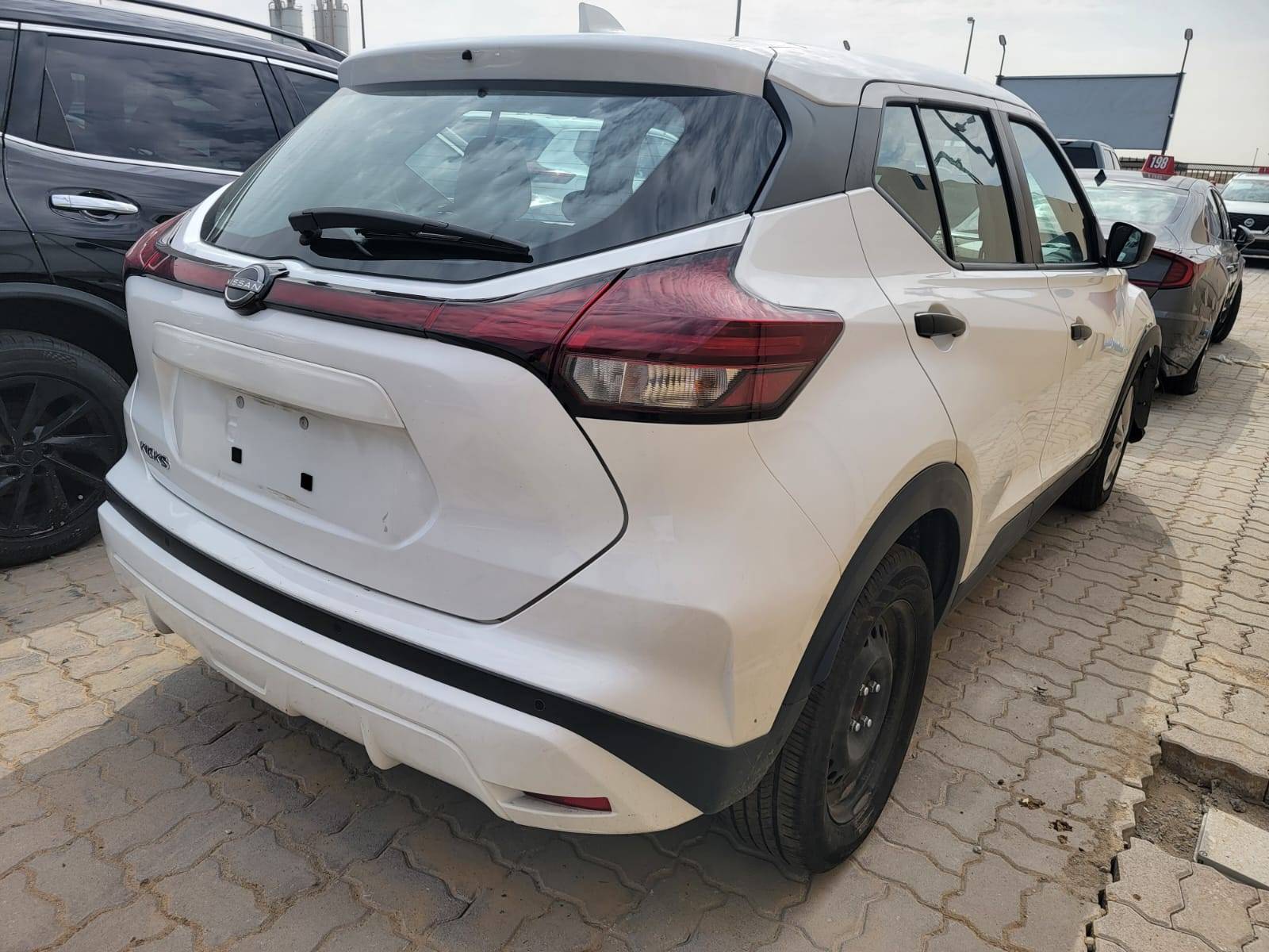 NISSAN KICKS 2022 - Marhaba Auction Used Cars - Image 9