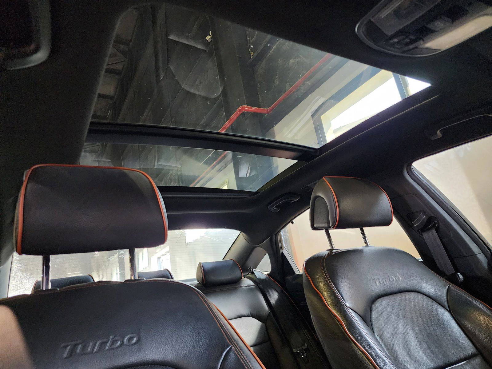 2015 HYUNDAI SONATA — 134055 Miles — Lot 27232 — Al Quoz - Marhaba Auctions Used Cars - Image 9
