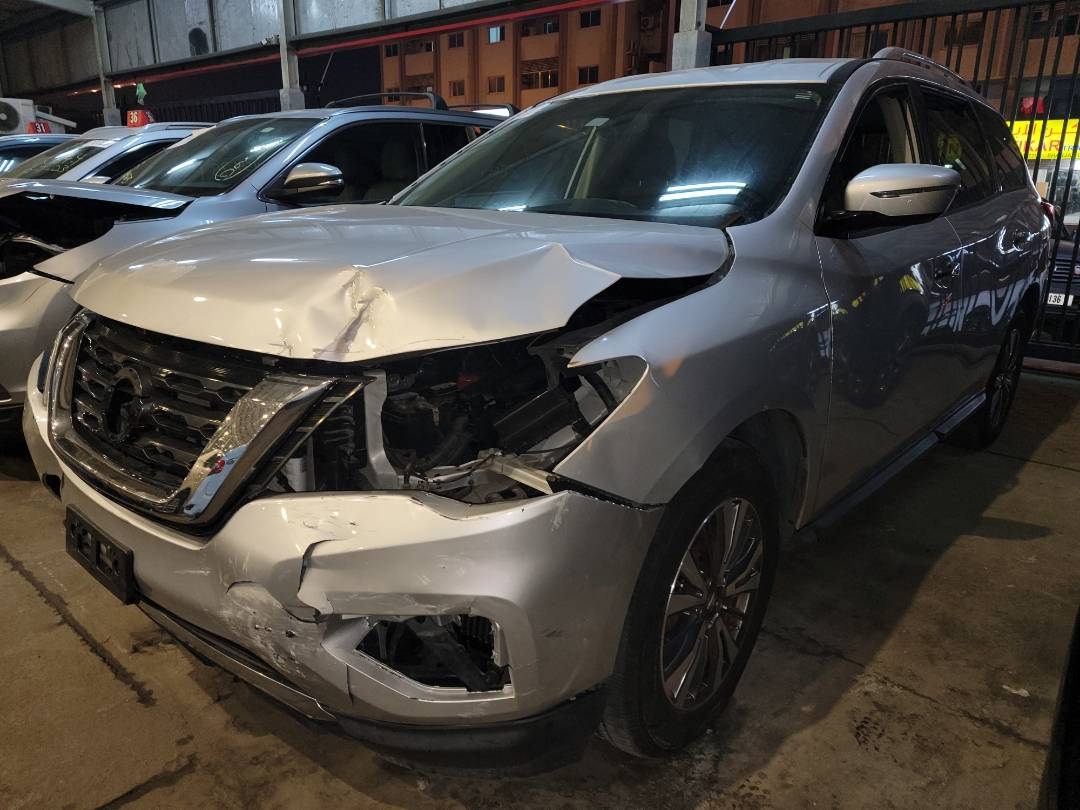 2017 NISSAN PATHFINDER — 139673 Miles — Lot 1HC624931 - Marhaba Auctions Used Cars - Image 5
