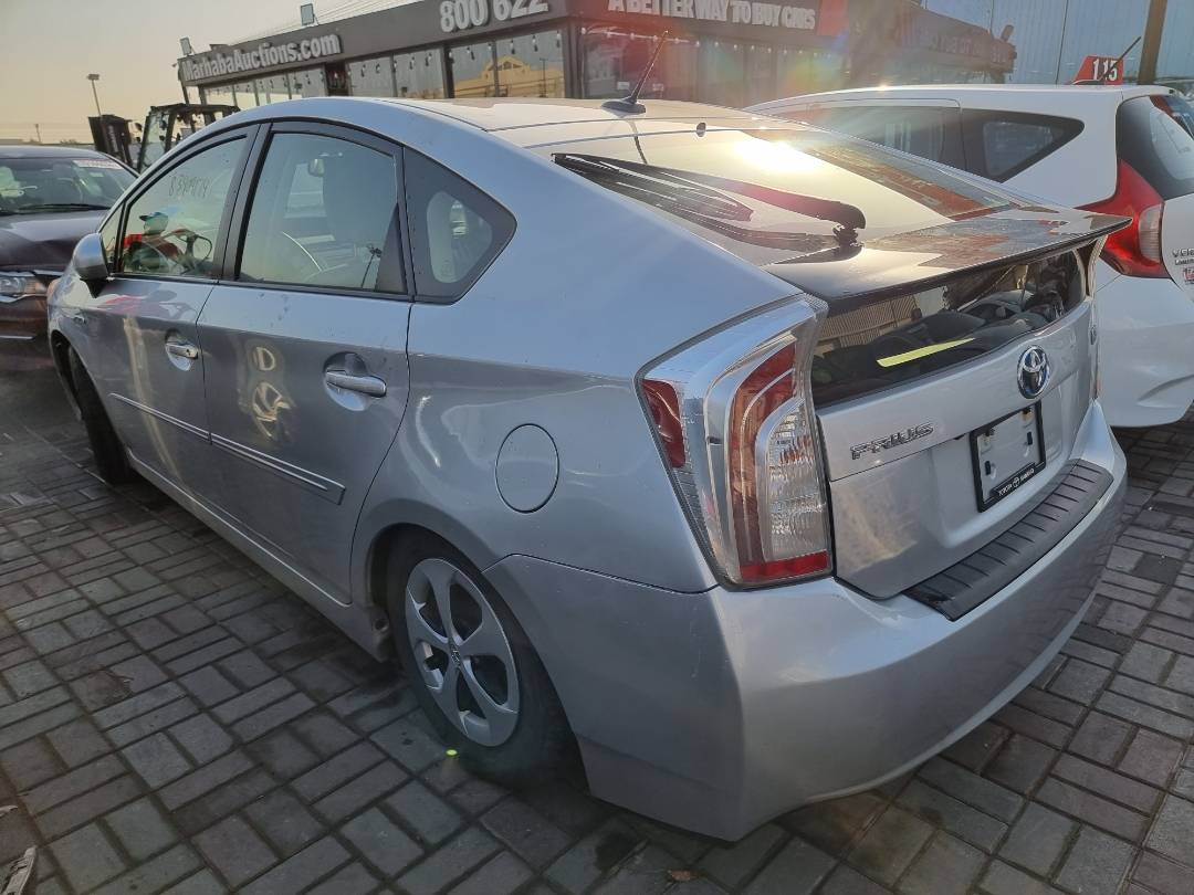 2014 TOYOTA PRIUS — 192707 Miles — Lot 215487 — Ind. 12 - Marhaba Auctions Used Cars - Image 5
