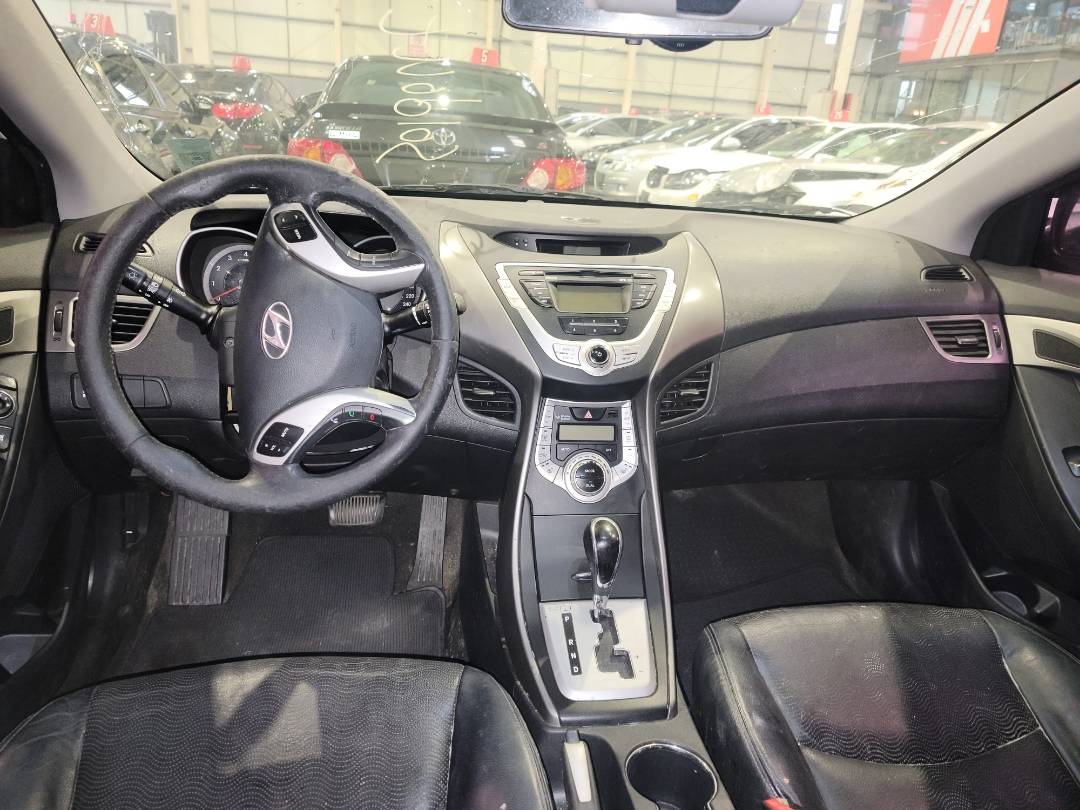2012 HYUNDAI AVANTE — 85459 KM — Lot 245653 — Main - Marhaba Auctions Used Cars - Image 7