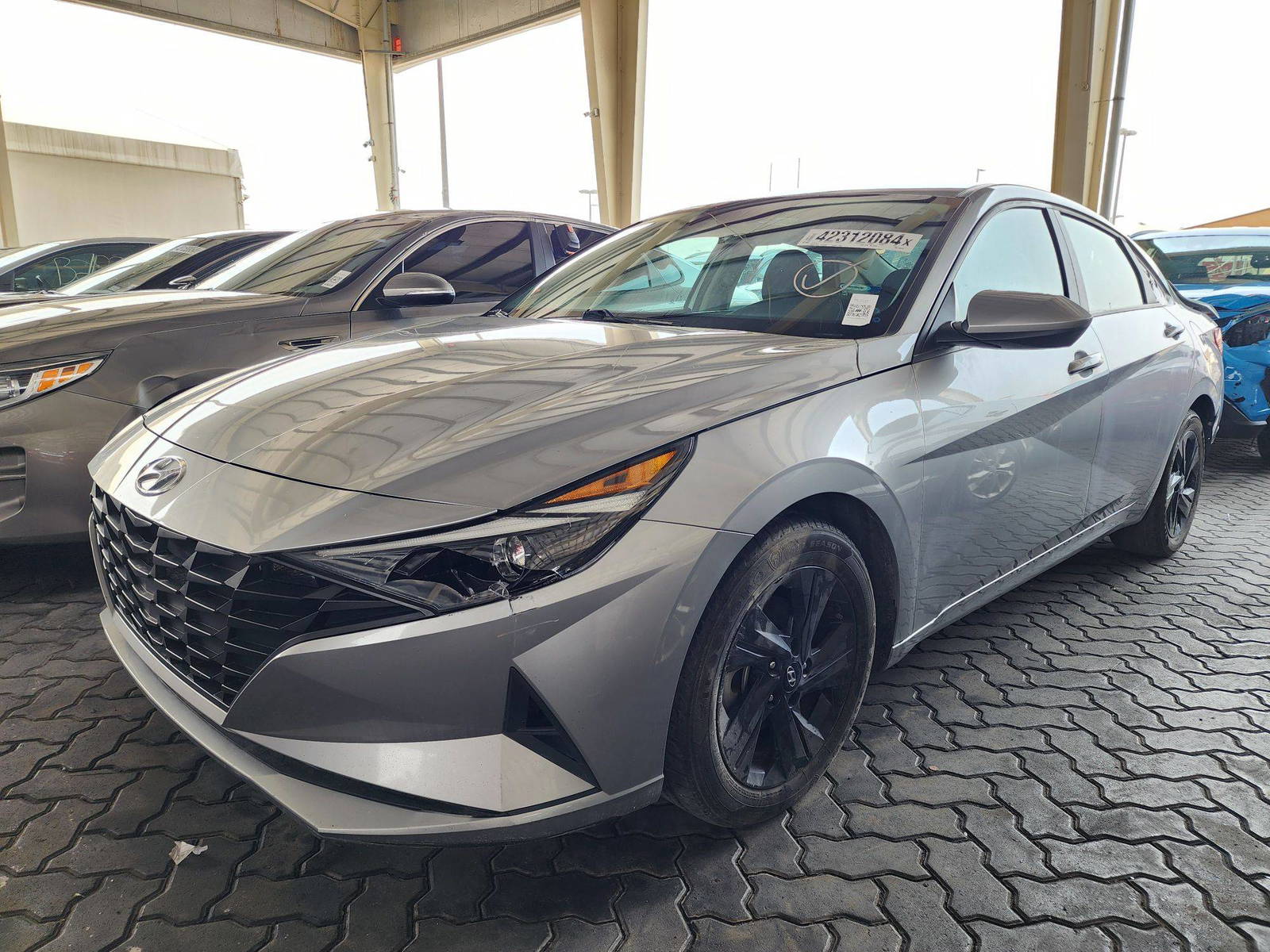 2021 HYUNDAI ELANTRA — 100625 Miles — Lot 8299 — Souq - Marhaba Auctions Used Cars - Image 7
