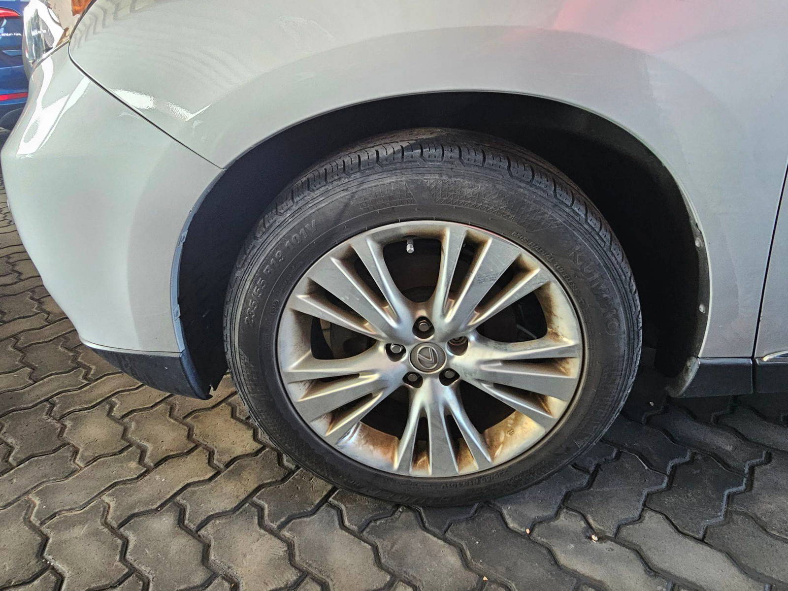 2012 LEXUS RX 450H — 308124 KM — Lot 429271 — Souq - Marhaba Auctions Used Cars - Image 11