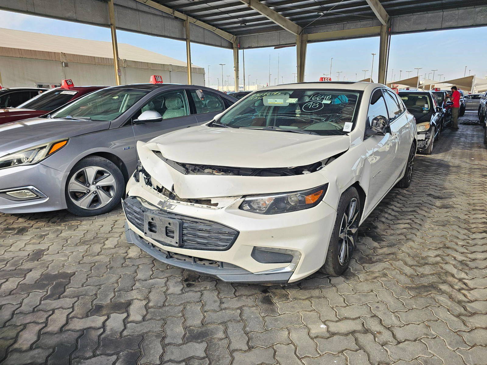 2018 CHEVROLET MALIBU — 193886 Miles — Lot ST3JF166410 — Souq - Marhaba Auctions Used Cars - Image 5