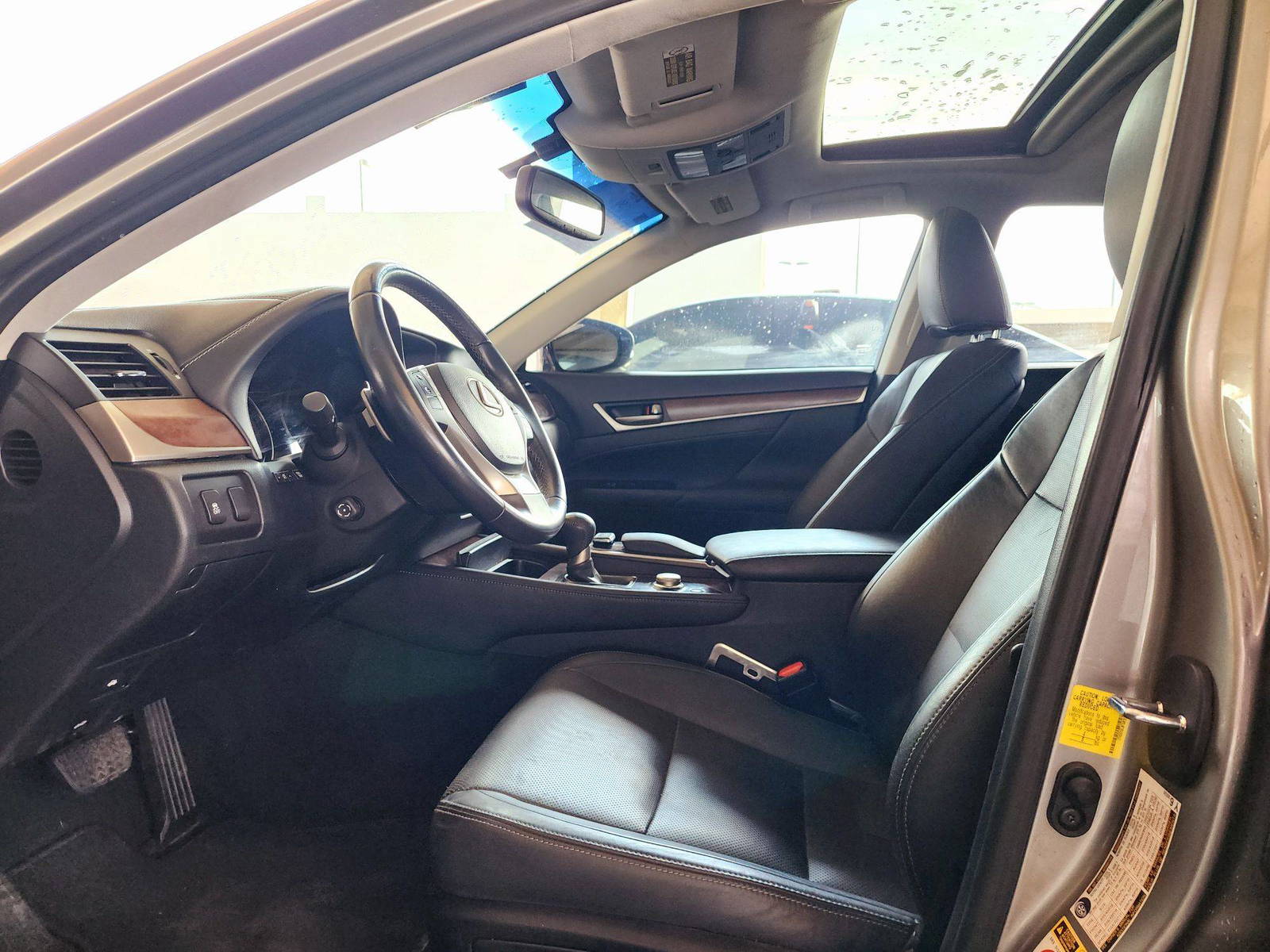 2015 LEXUS GS 350 — 70559 Miles — Lot FA015235 — Souq - Marhaba Auctions Used Cars - Image 9