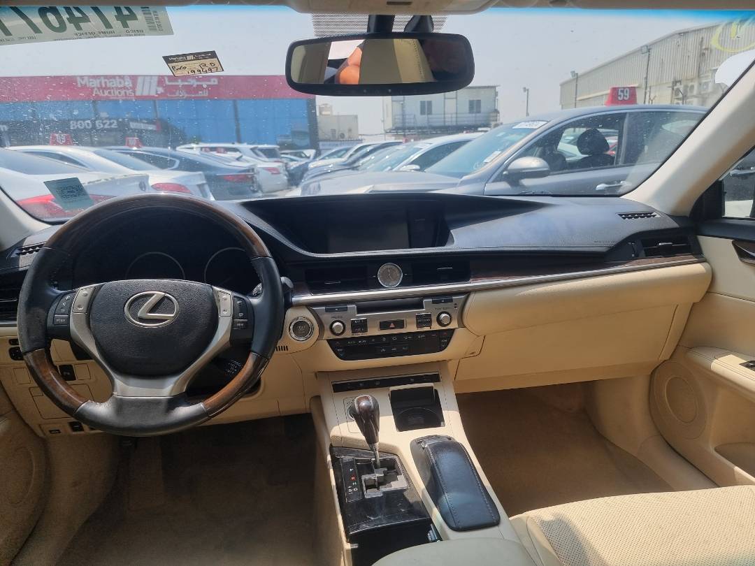 2013 LEXUS ES 350 — 199496 Miles — Lot 2058372 — Ind. 12 - Marhaba Auctions Used Cars - Image 8
