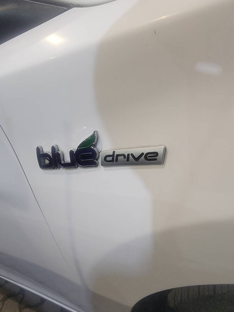 2012 HYUNDAI AVANTE — 183430 KM — Lot 501619 — Main - Marhaba Auctions Used Cars - Image 5