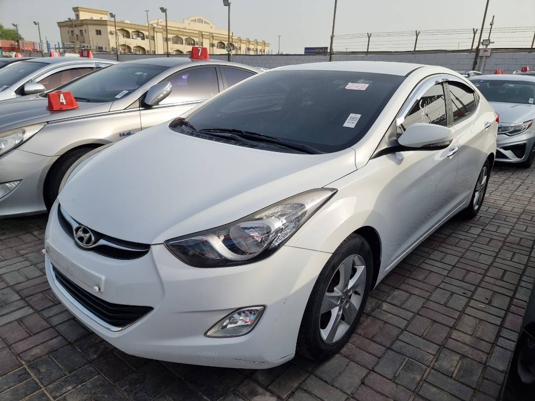 HYUNDAI AVANTE 2011 - Marhaba Auction Used Cars - Image 3