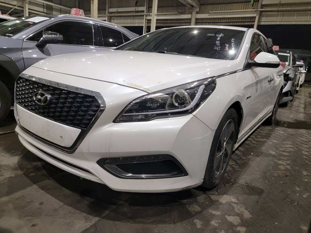 2016 HYUNDAI SONATA — 125110 KM — Lot A035795 — Main - Marhaba Auctions Used Cars - Image 5