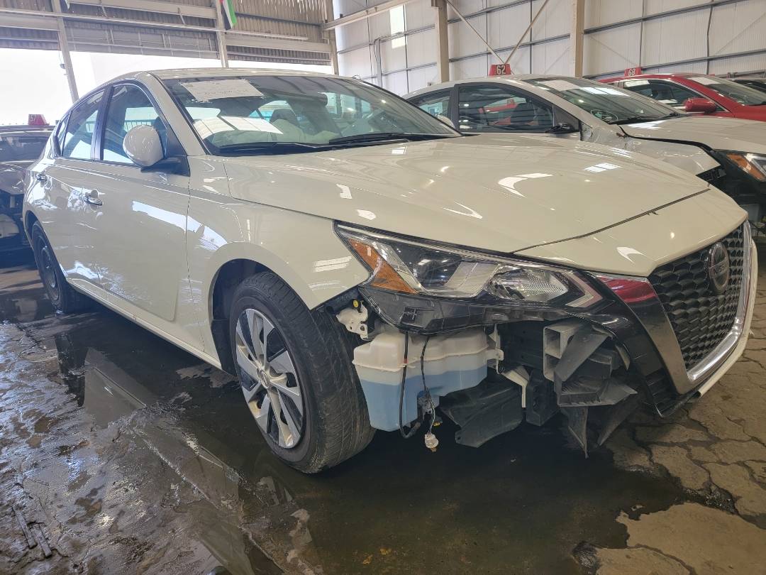 2020 NISSAN ALTIMA — 102534 Miles — Lot 38483954 — Main - Marhaba Auctions Used Cars - Image 6