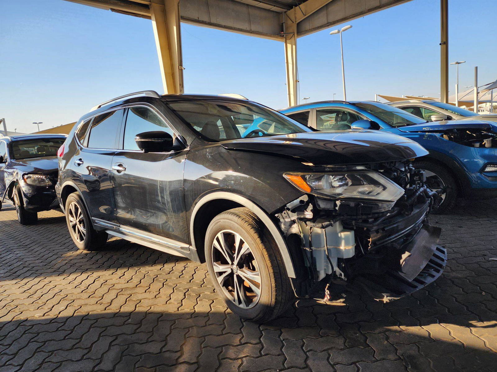 2018 NISSAN ROGUE — 111477 Miles — Lot 38564306 — Souq - Marhaba Auctions Used Cars - Image 4