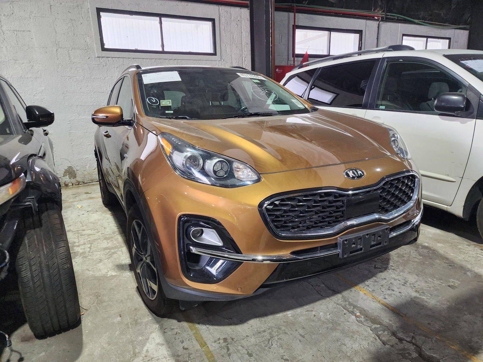 2021 KIA SPORTAGE — 37420 Miles — Lot 49776395 — Main - Marhaba Auctions Used Cars - Image 3