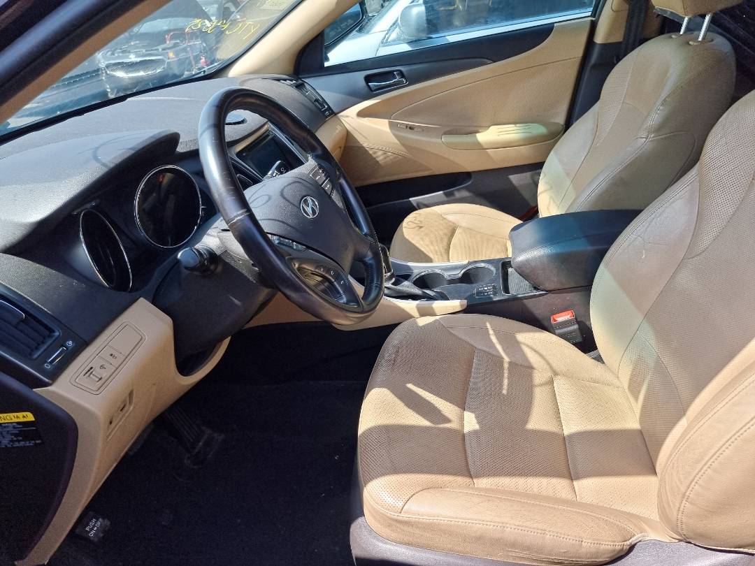 2015 HYUNDAI SONATA — 185822 Miles — Lot 215487 — Ind. 12 - Marhaba Auctions Used Cars - Image 6